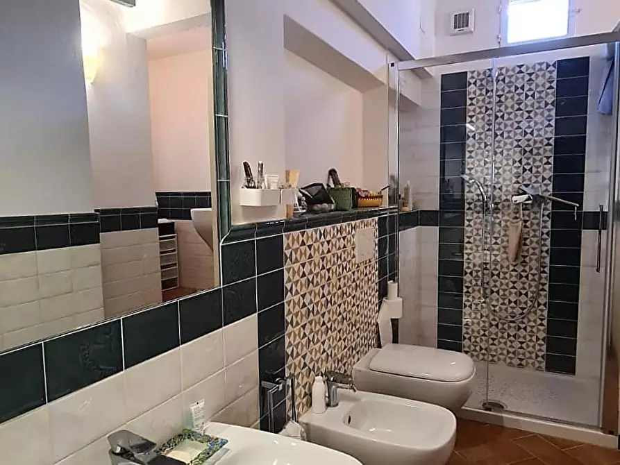 Immagine 23 di Appartamento in vendita  a Santa Croce Sull'arno