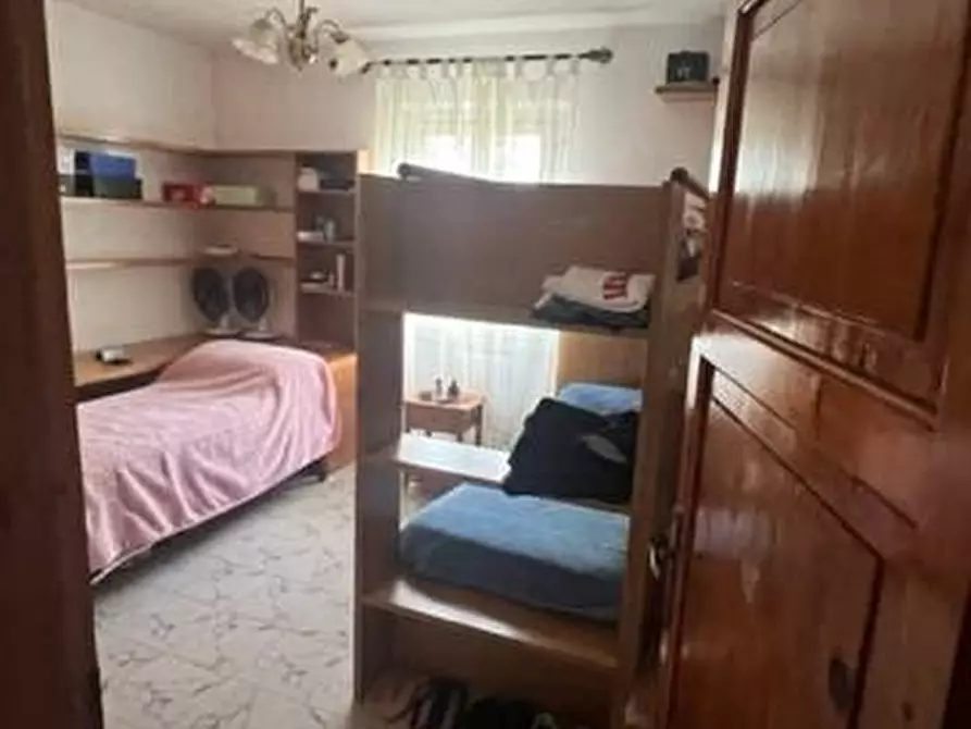 Immagine 25 di Casa semindipendente in vendita  a Seravezza