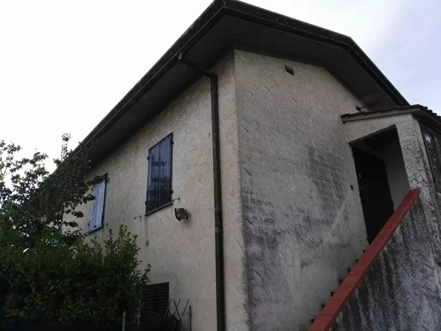 Immagine 34 di Casa semindipendente in vendita  a Seravezza