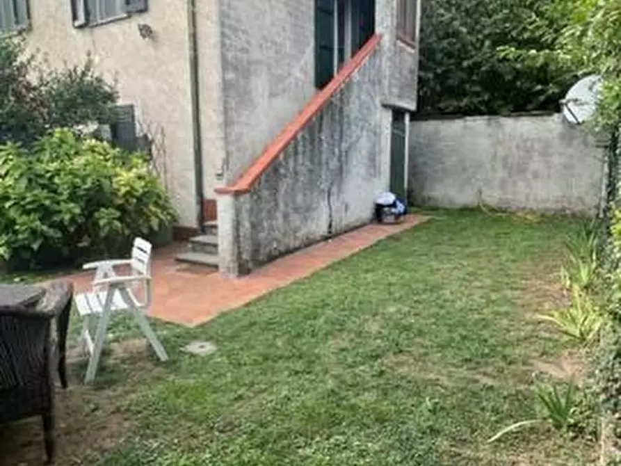 Immagine 31 di Casa semindipendente in vendita  a Seravezza