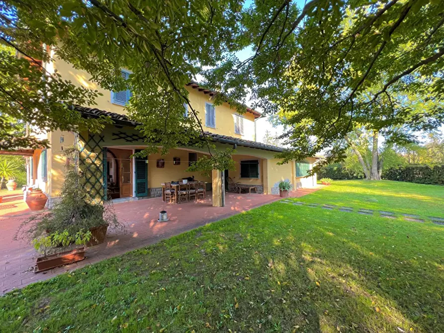 Immagine 8 di Villa in vendita  a San Miniato