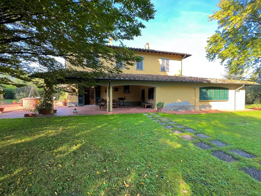 Immagine 17 di Villa in vendita  a San Miniato