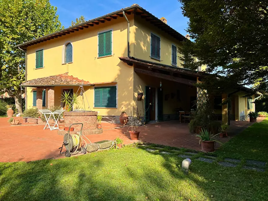 Immagine 5 di Villa in vendita  a San Miniato