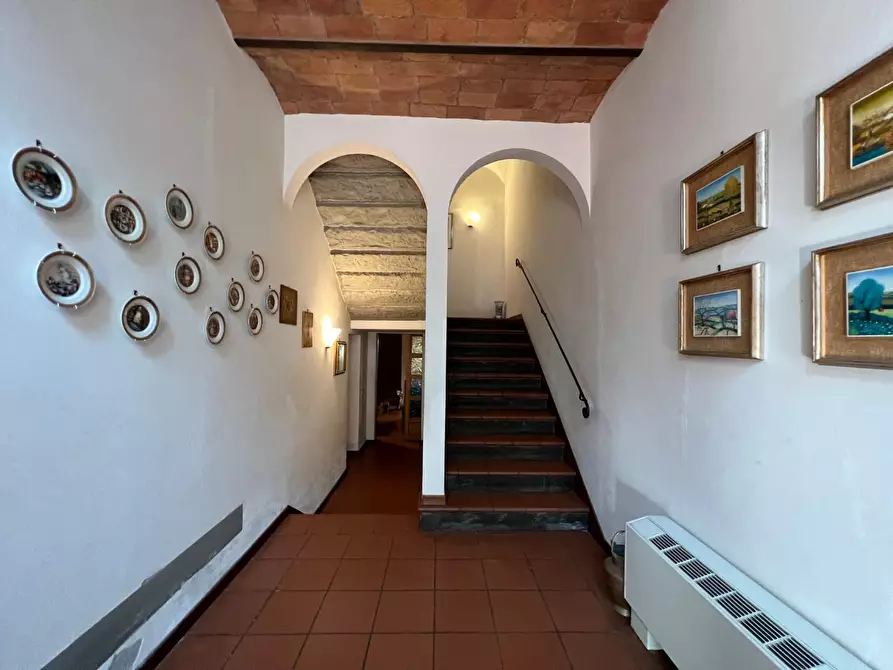 Immagine 36 di Villa in vendita  a San Miniato