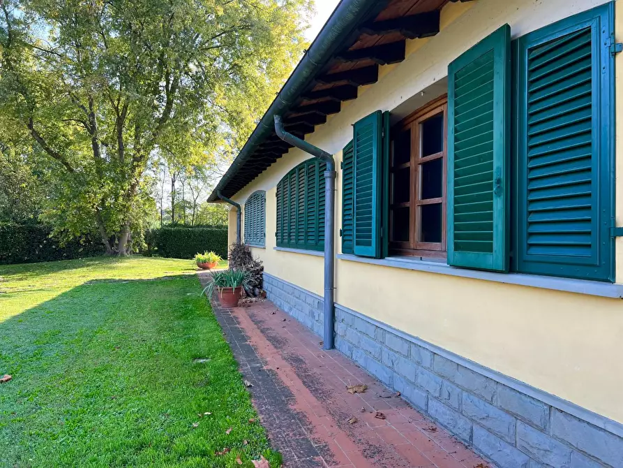 Immagine 13 di Villa in vendita  a San Miniato