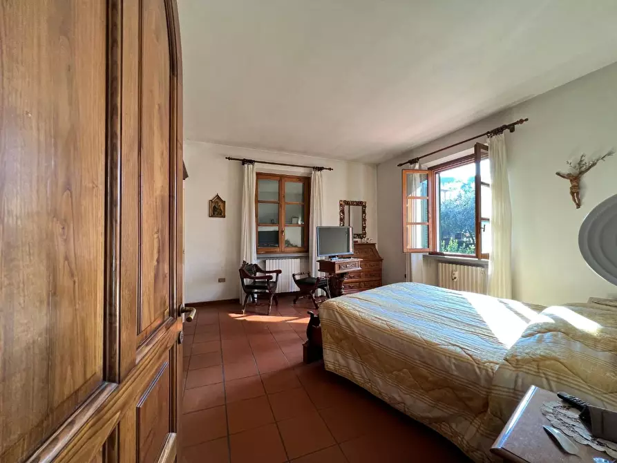 Immagine 40 di Villa in vendita  a San Miniato
