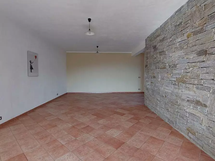 Immagine 40 di Villa in vendita  a Carro