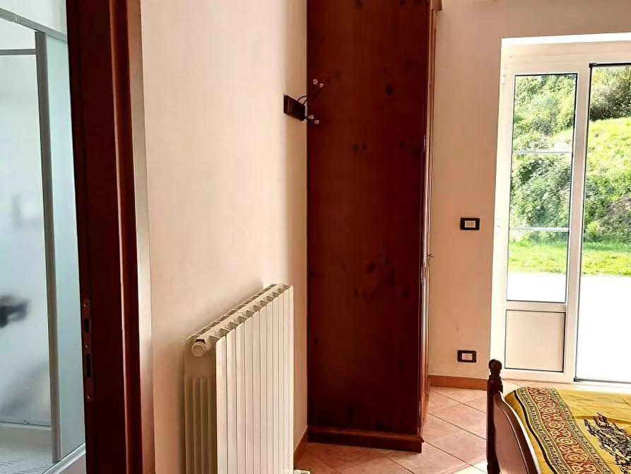 Immagine 30 di Villa in vendita  a Carro