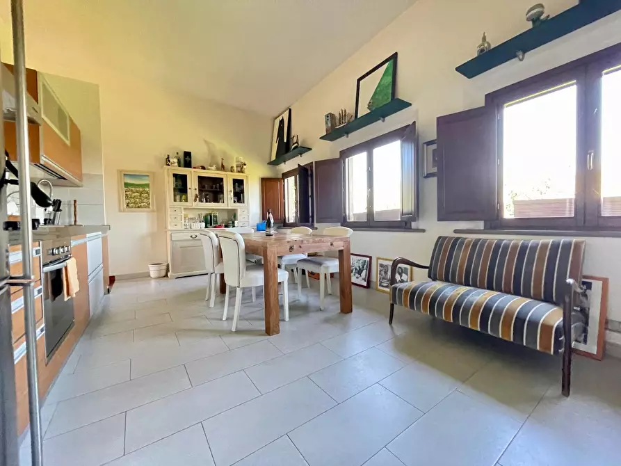 Immagine 6 di Appartamento in vendita  a Pontedera