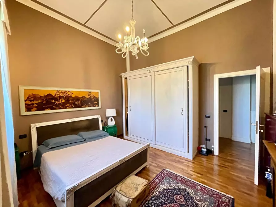 Immagine 22 di Appartamento in vendita  a Pontedera