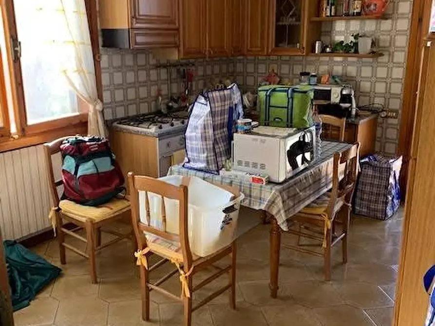 Immagine 10 di Villa in vendita  a Calci