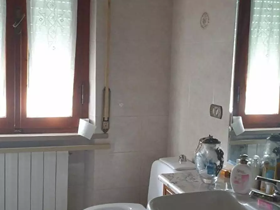 Immagine 33 di Villa in vendita  a Pisa