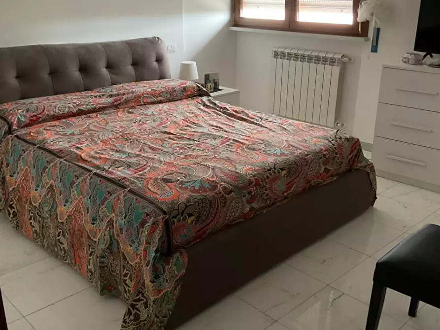 Immagine 4 di Appartamento in vendita  a Carrara