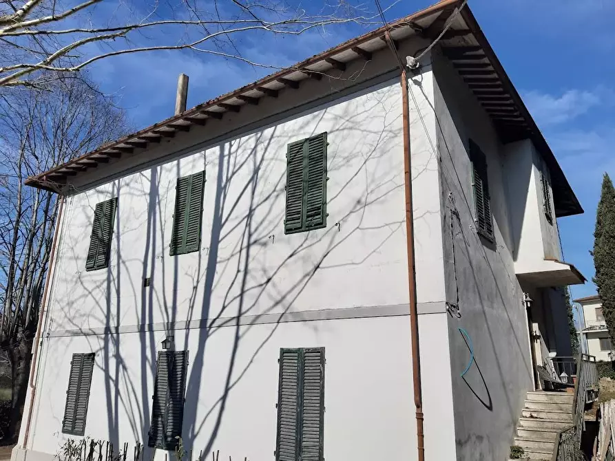 Immagine 2 di Casa bifamiliare in vendita  a San Giuliano Terme