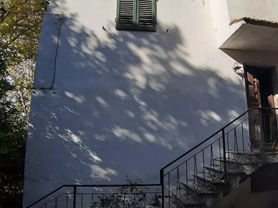 Immagine 10 di Casa bifamiliare in vendita  a San Giuliano Terme