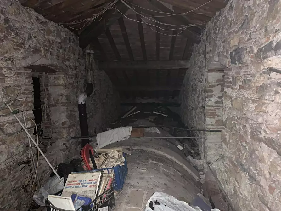 Immagine 19 di Casa bifamiliare in vendita  a San Giuliano Terme