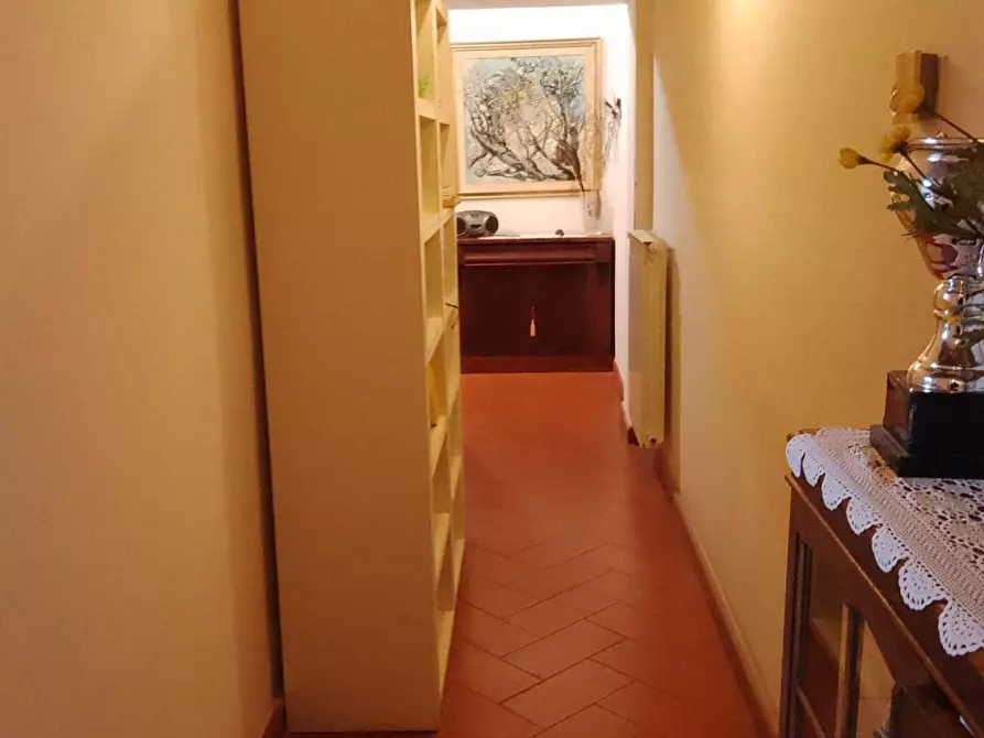 Immagine 7 di Appartamento in vendita  a Livorno