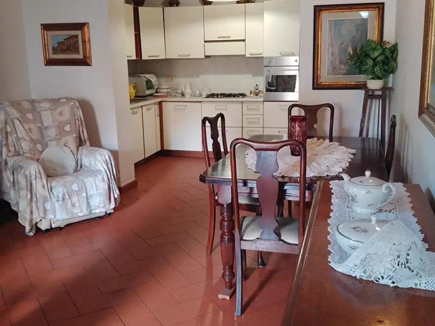 Immagine 14 di Appartamento in vendita  a Livorno