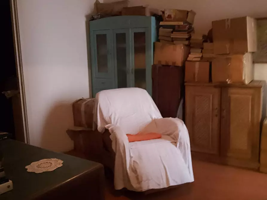 Immagine 16 di Appartamento in vendita  a Livorno