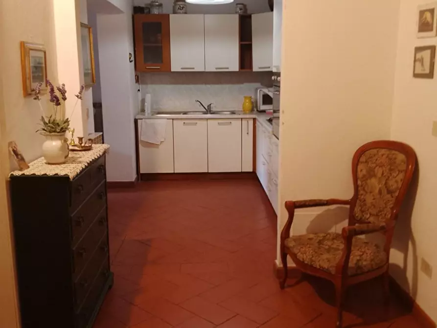 Immagine 2 di Appartamento in vendita  a Livorno