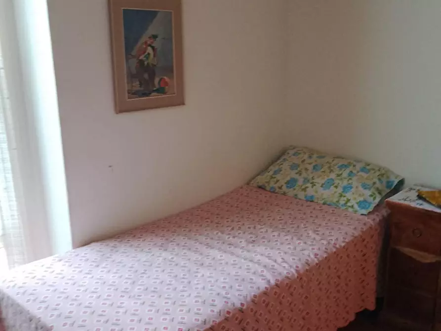 Immagine 15 di Appartamento in vendita  a Livorno