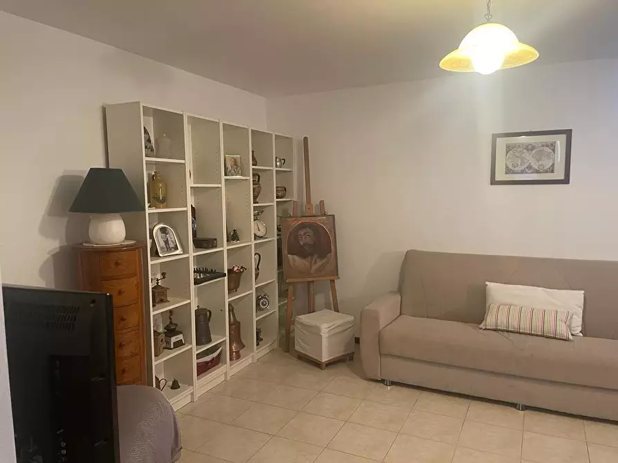 Immagine 34 di Villetta a schiera in vendita  a Carrara