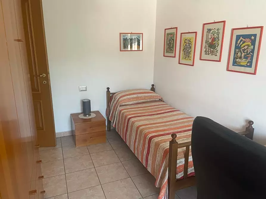 Immagine 18 di Villetta a schiera in vendita  a Carrara