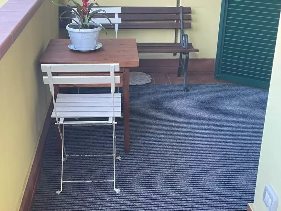 Immagine 41 di Villetta a schiera in vendita  a Carrara