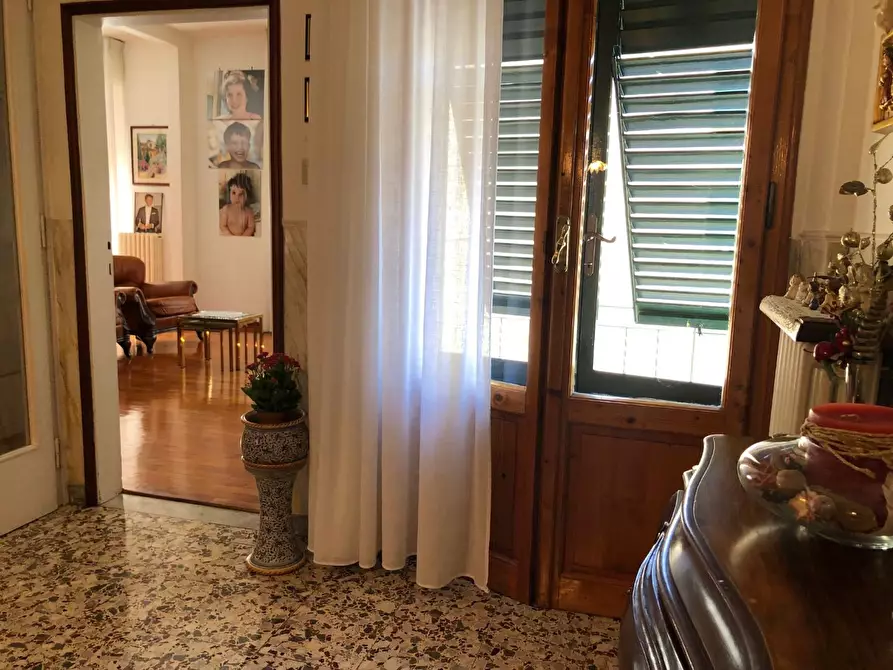 Immagine 12 di Appartamento in vendita  a Empoli