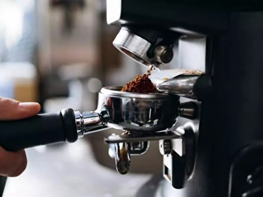 Immagine 2 di Bar / Ristorante in vendita  a Massa