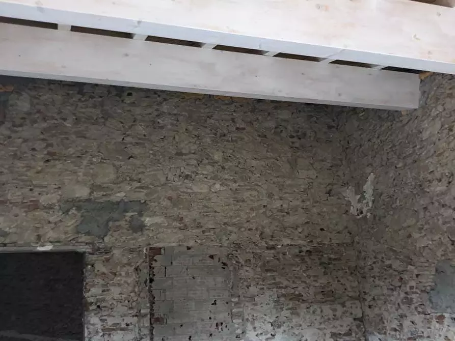 Immagine 3 di Appartamento in vendita  a Pisa