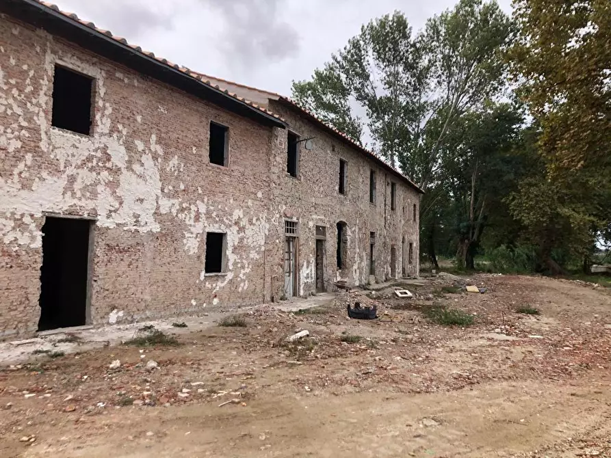 Immagine 9 di Appartamento in vendita  a Pisa