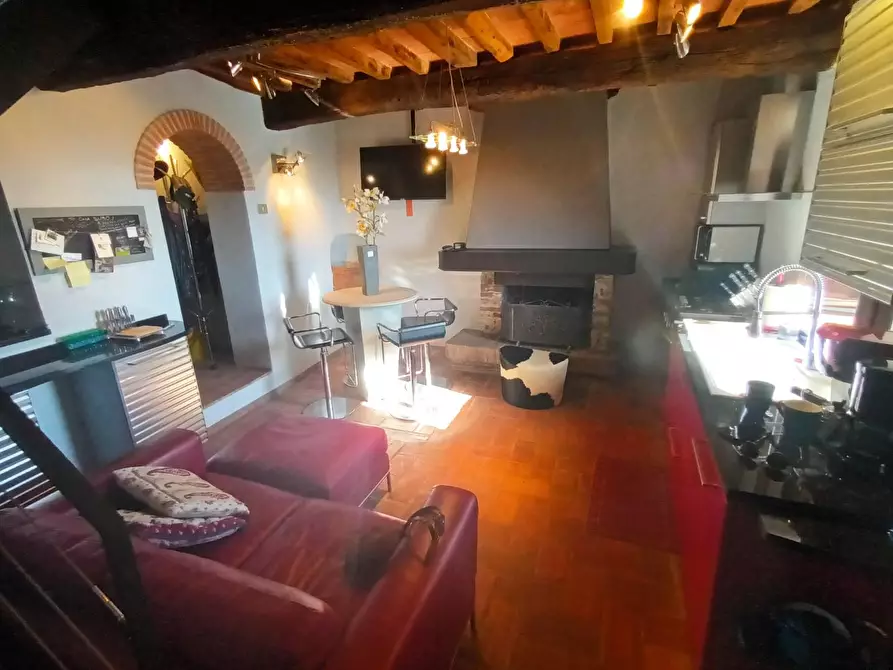 Immagine 21 di Terratetto in vendita  a Pescaglia