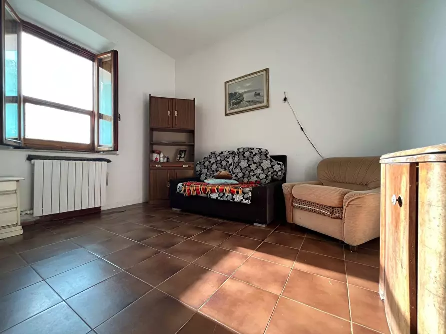 Immagine 18 di Casa indipendente in vendita  a Pontedera