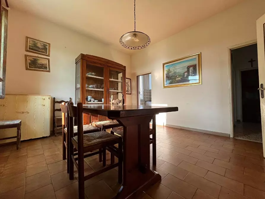 Immagine 6 di Casa indipendente in vendita  a Pontedera