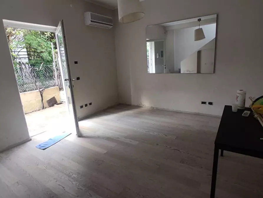 Immagine 17 di Terratetto in vendita  a Lucca