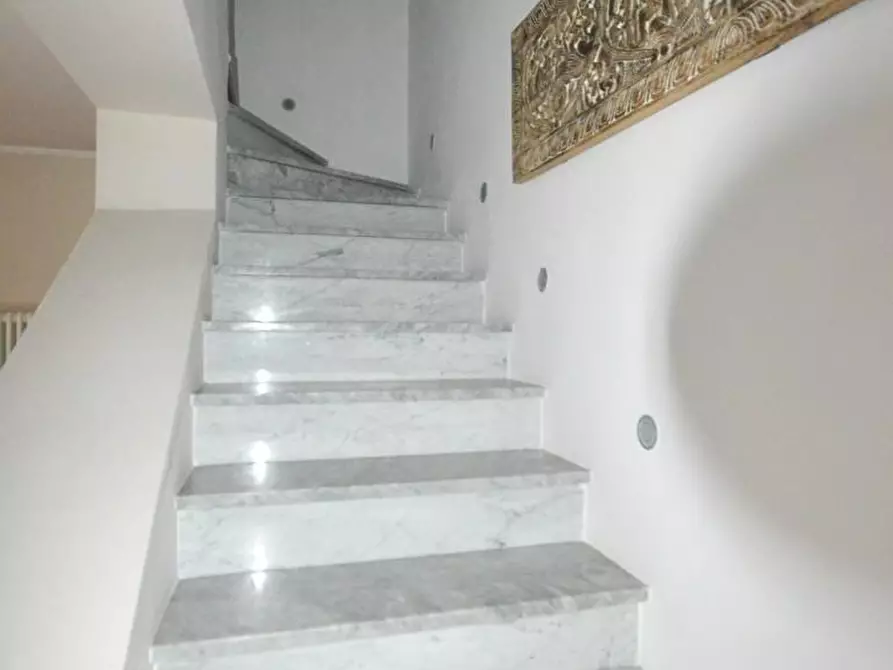 Immagine 9 di Terratetto in vendita  a Lucca