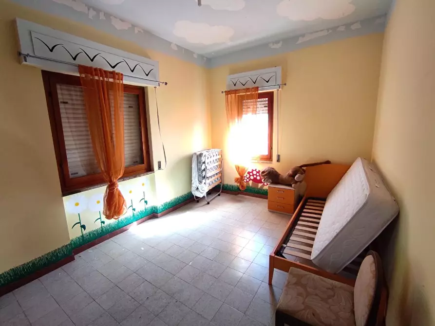 Immagine 14 di Villa in vendita  a Ortonovo