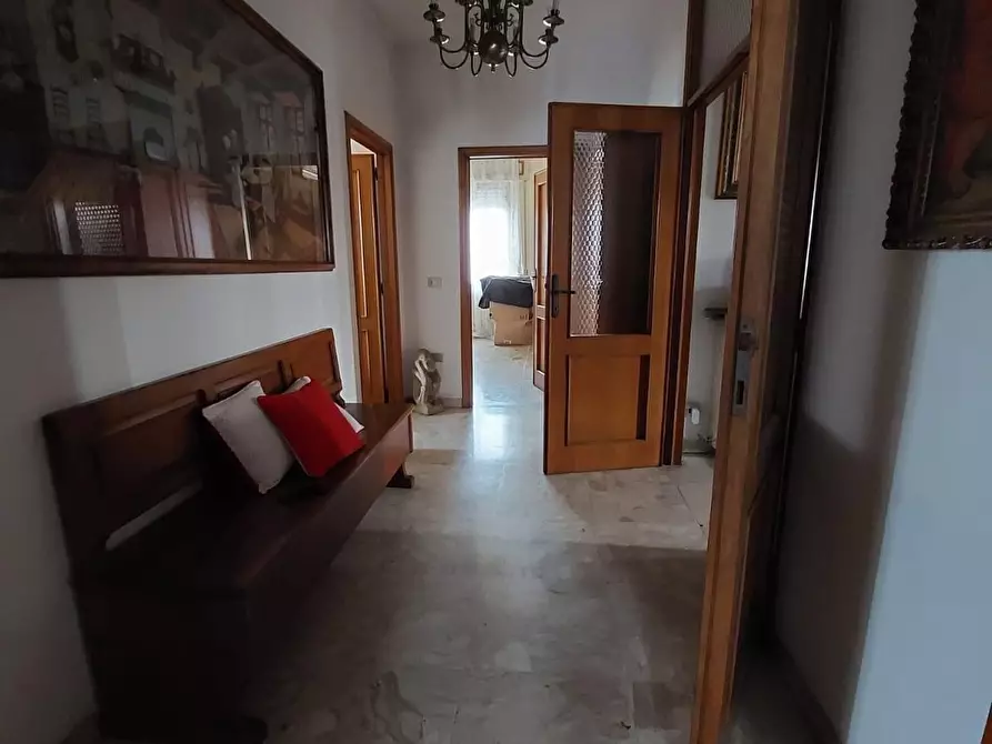 Immagine 15 di Villa in vendita  a Pontedera