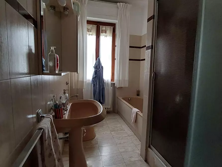 Immagine 28 di Villa in vendita  a Pontedera