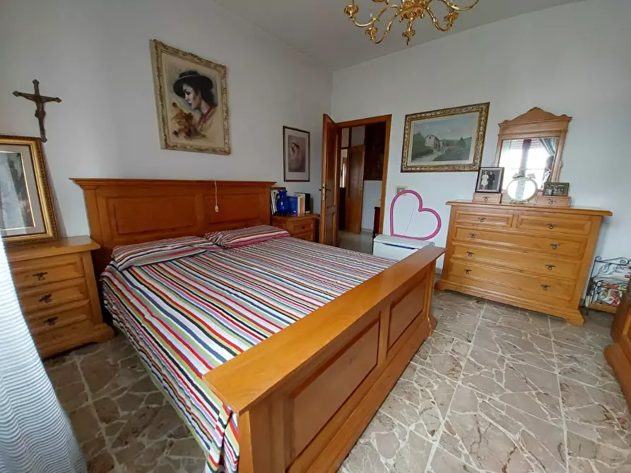 Immagine 25 di Villa in vendita  a Pontedera