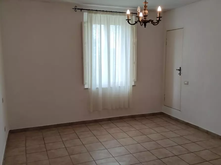 Immagine 1 di Appartamento in affitto  a Pisa