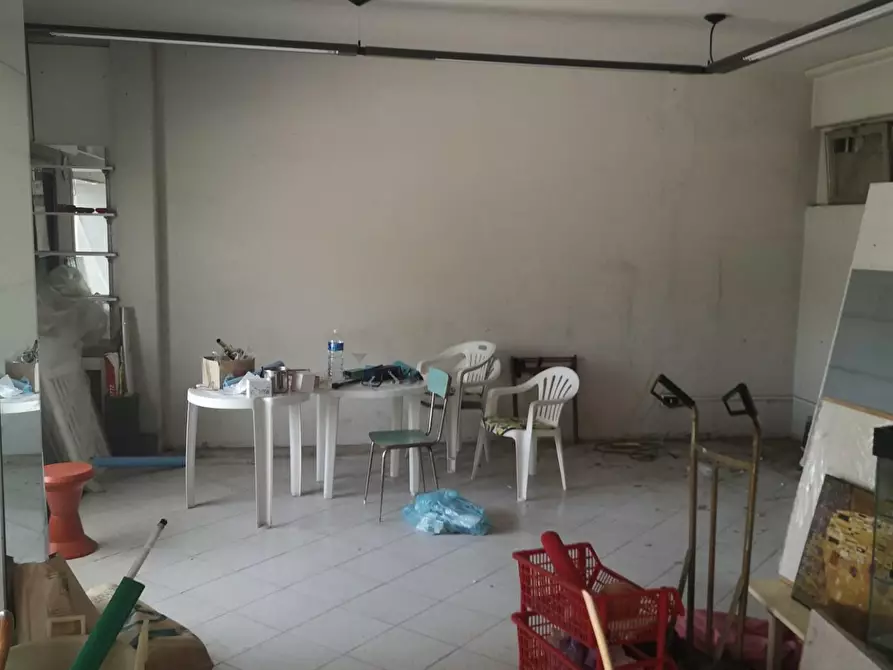 Immagine 3 di Locale commerciale in affitto  a Pisa