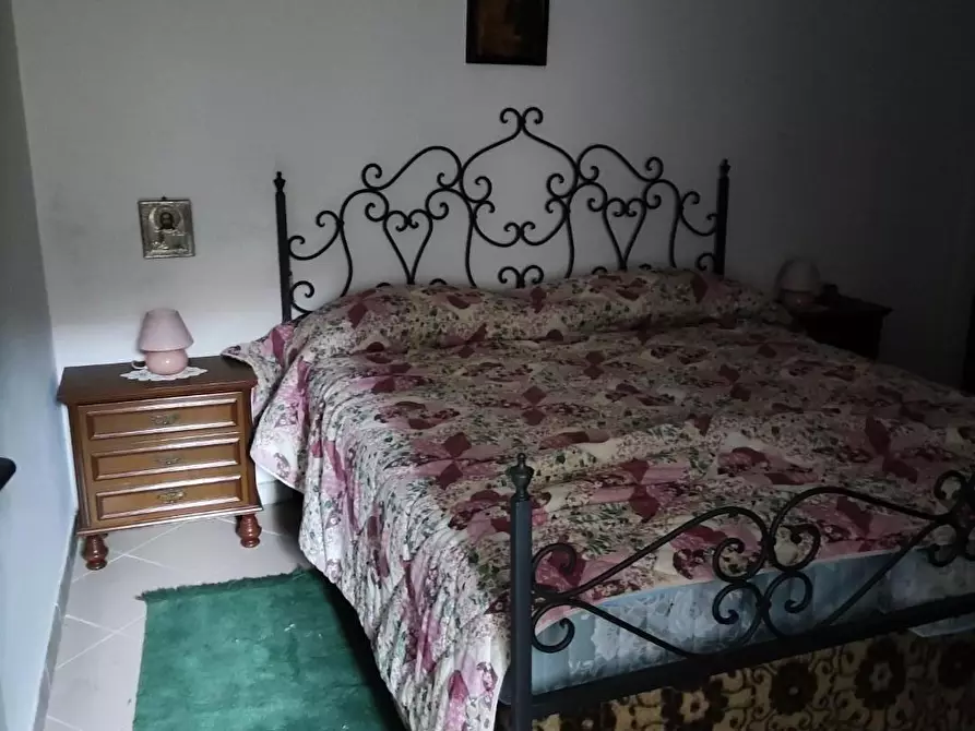 Immagine 12 di Terratetto in vendita  a Massa