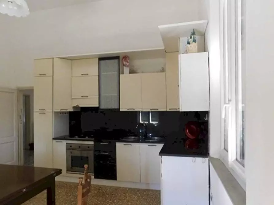 Immagine 7 di Villa in vendita  a Santa Croce Sull'arno