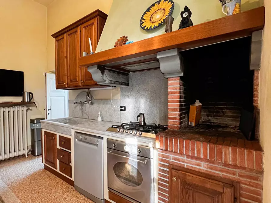 Immagine 22 di Villa in vendita  a San Giuliano Terme