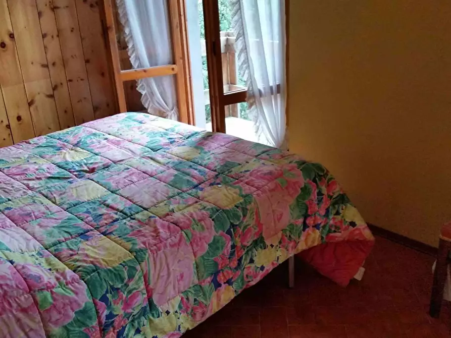 Immagine 3 di Villa in vendita  a San Giuliano Terme