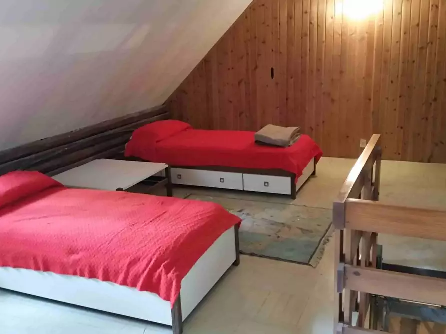 Immagine 7 di Villa in vendita  a San Giuliano Terme