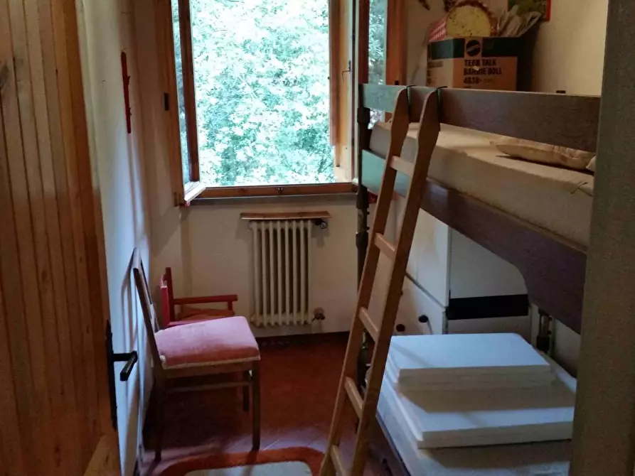 Immagine 6 di Villa in vendita  a San Giuliano Terme