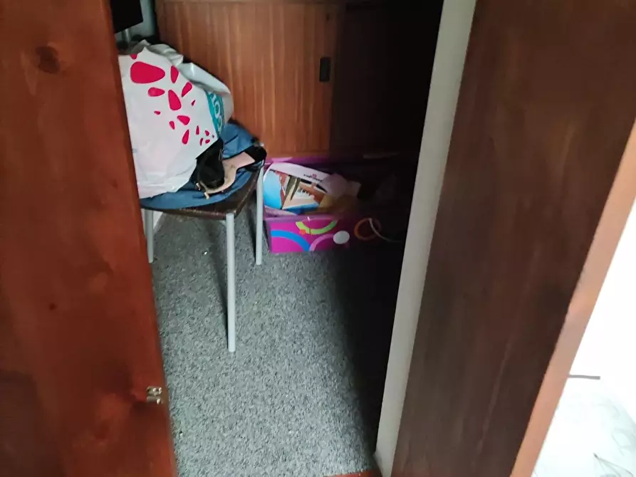 Immagine 28 di Appartamento in vendita  a Carrara